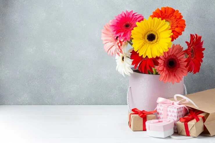 Flowers with Chocolates & Gifts for Valentine
